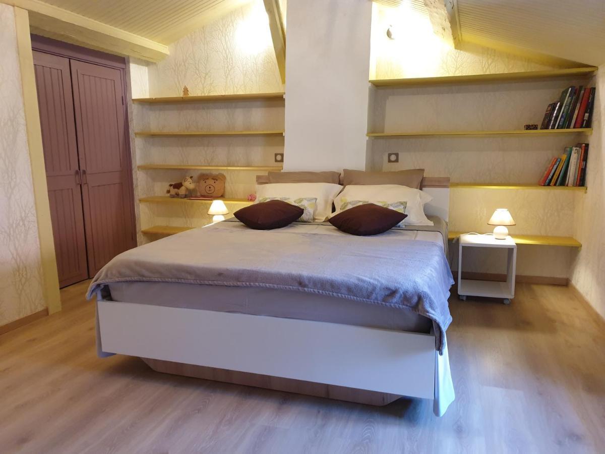 Gîte 4 étoiles La Belle Eau Calme Futeau Extérieur photo